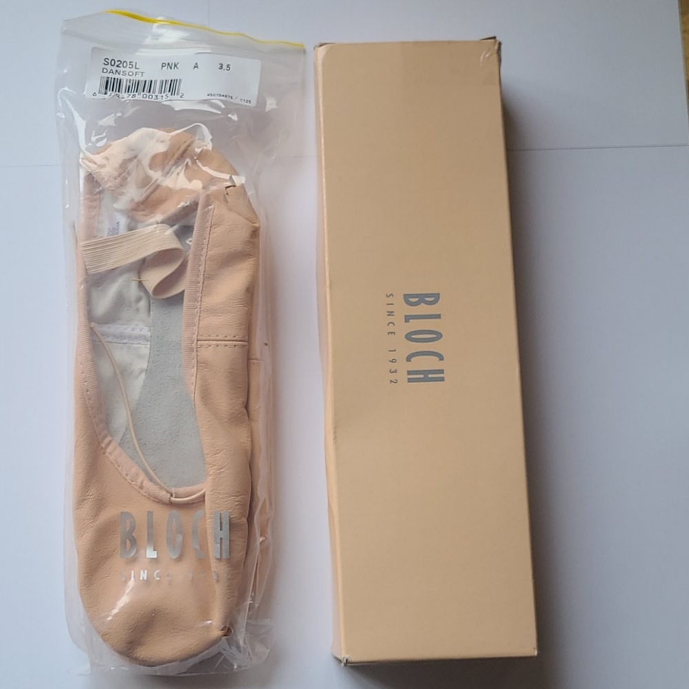 Bloch ballet shoes - leather